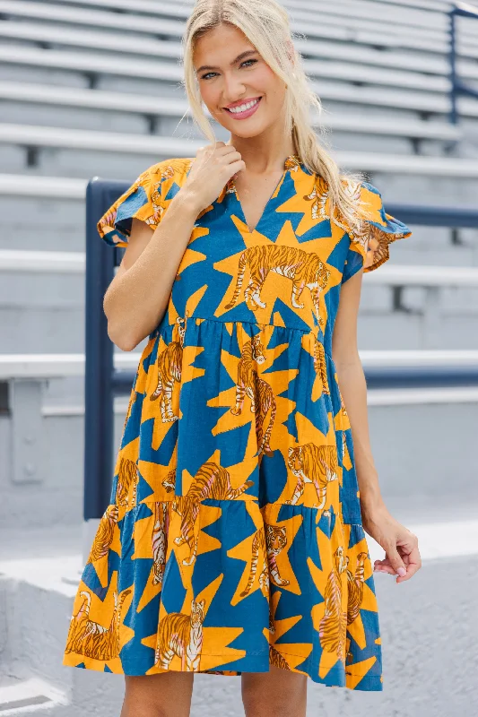 Briton Court: The Standout Orange Tiger Dress