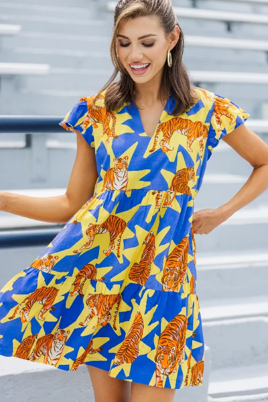 Briton Court: The Standout Yellow Tiger Dress