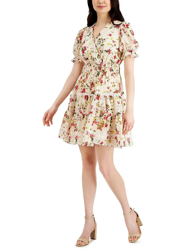 Petites Womens Lace Inset Floral Print Fit & Flare Dress