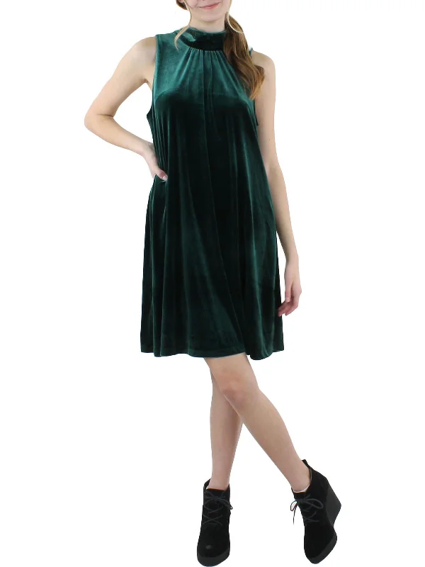 Womens Velvet Mock Neck Cocktail and Party Dress